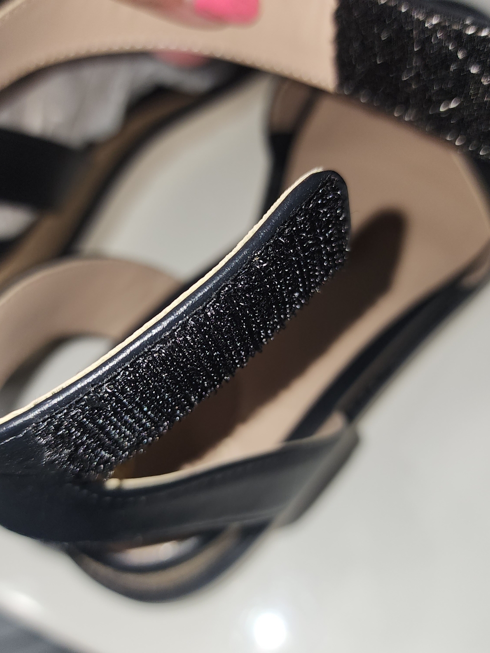 Giani Bernini Women's Black Ankle-Strap Platform Sandals Size 7.5 - Picture 6 of 13
